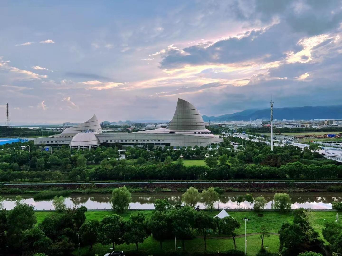 ดับเบิ้ลทรี บาย ฮิลตัน หนิงโบ ชุนเซียว Hotel หนิงป่อ ภายนอก รูปภาพ